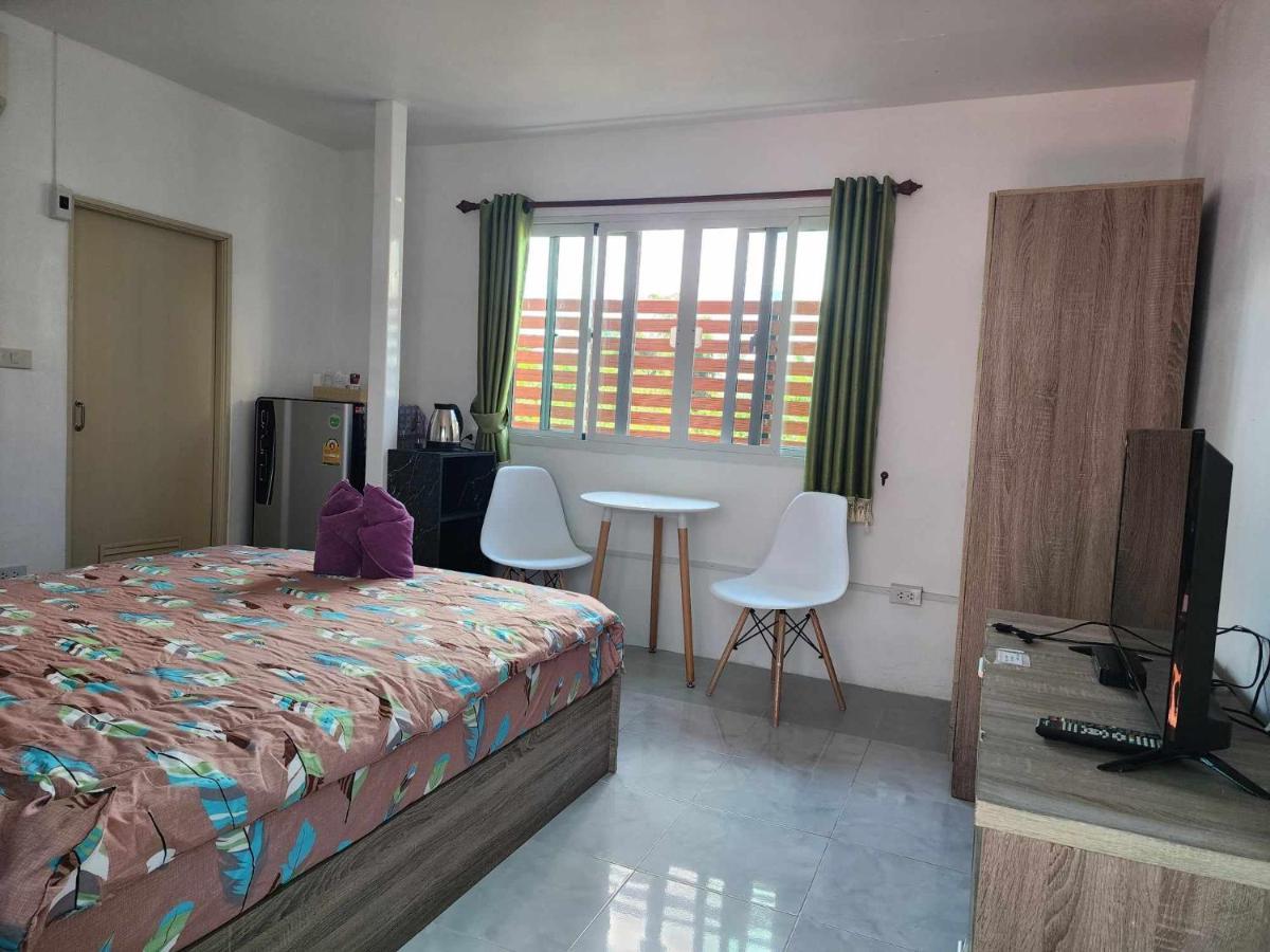 Baan Sabaijai Resort That Phanom Luaran gambar