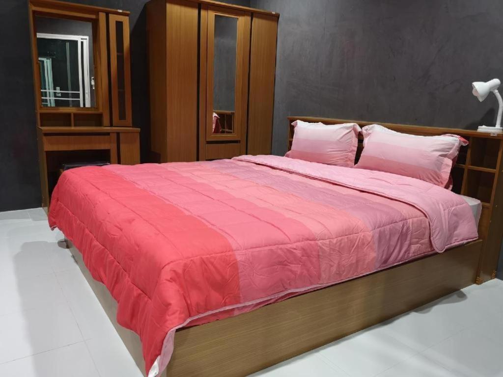 Baan Sabaijai Resort That Phanom Luaran gambar