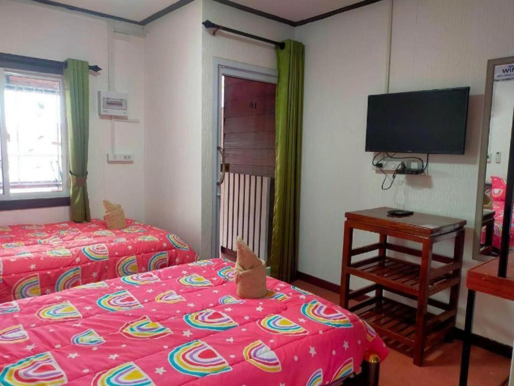 Baan Sabaijai Resort That Phanom Luaran gambar
