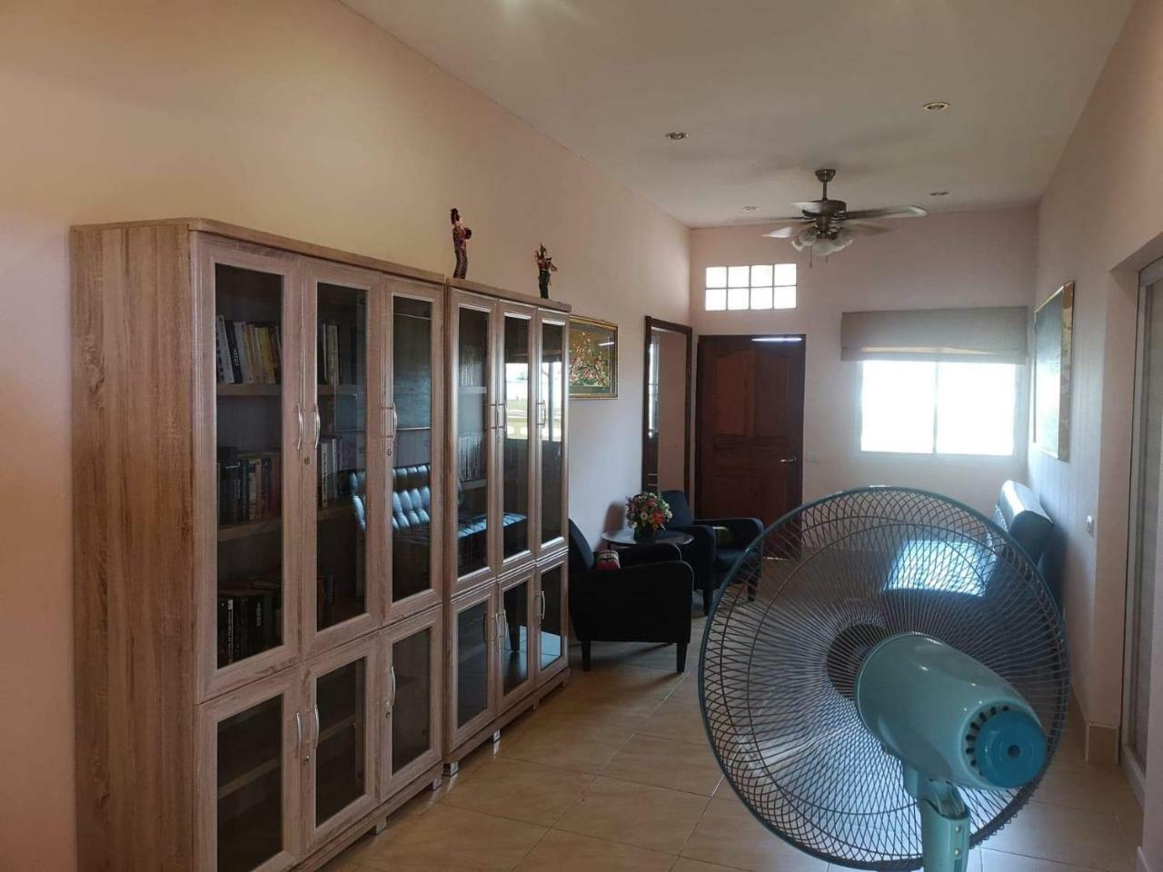 Baan Sabaijai Resort That Phanom Luaran gambar